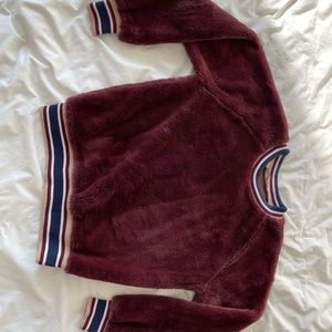 SUPPER FUZZY SWEATER 🧸